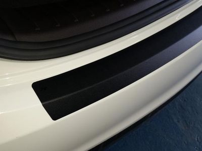 2017 Hyundai santa fe sport rear bumper applique 4Z131-ADU00